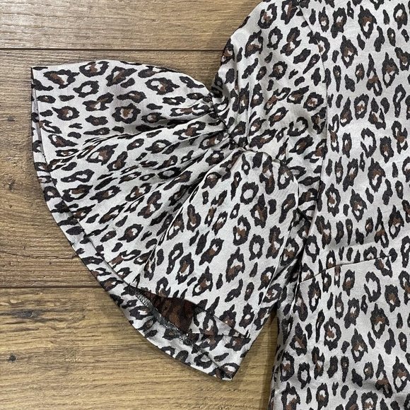 Banana Republic Dress Women 2 Leopard Print Ruffle Bell Short Sleeve Shimmer NWT - Picture 4 of 15